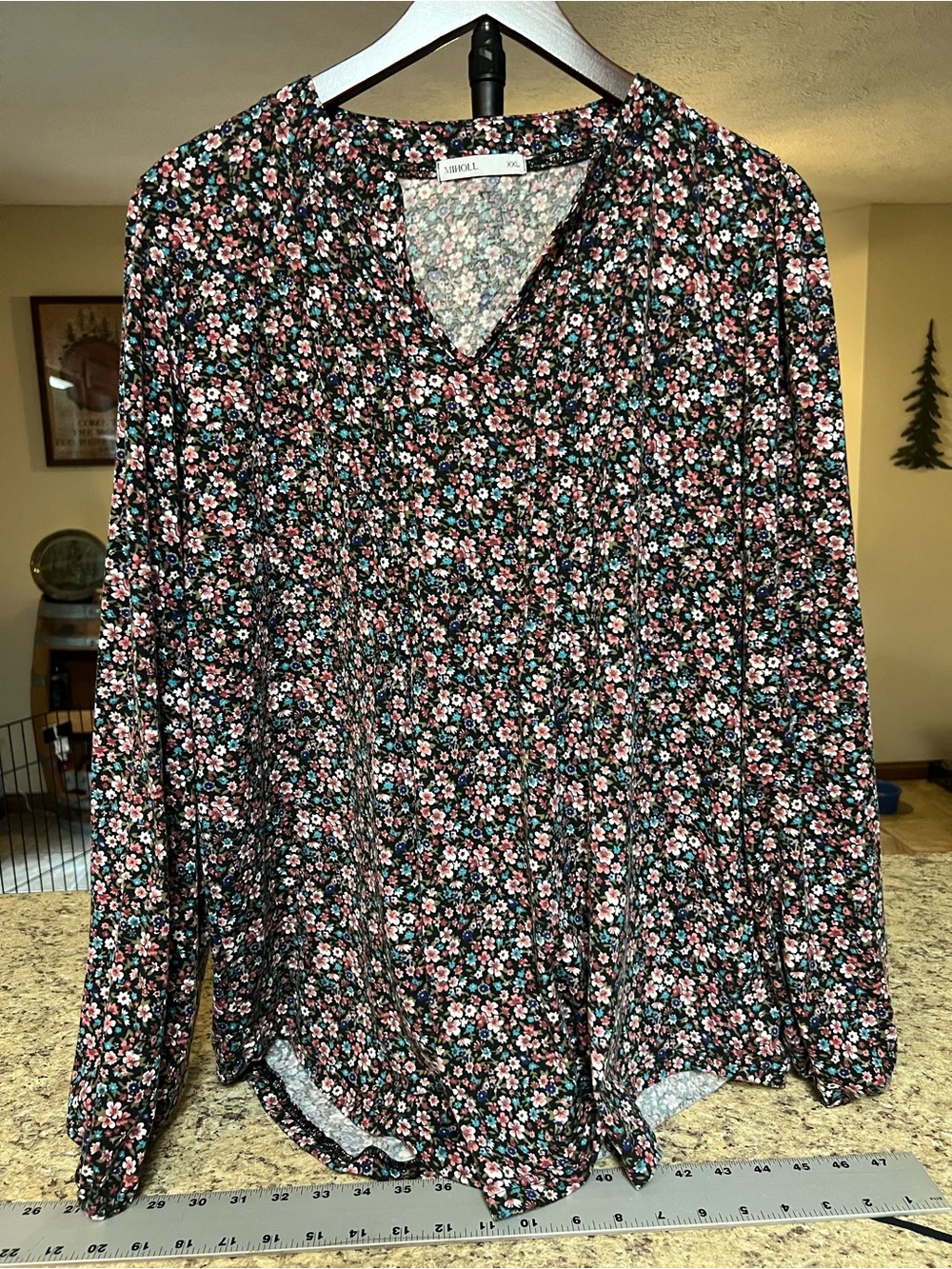 Floral V-Neck Long-Sleeve peplum peasant boho blouse black pink
